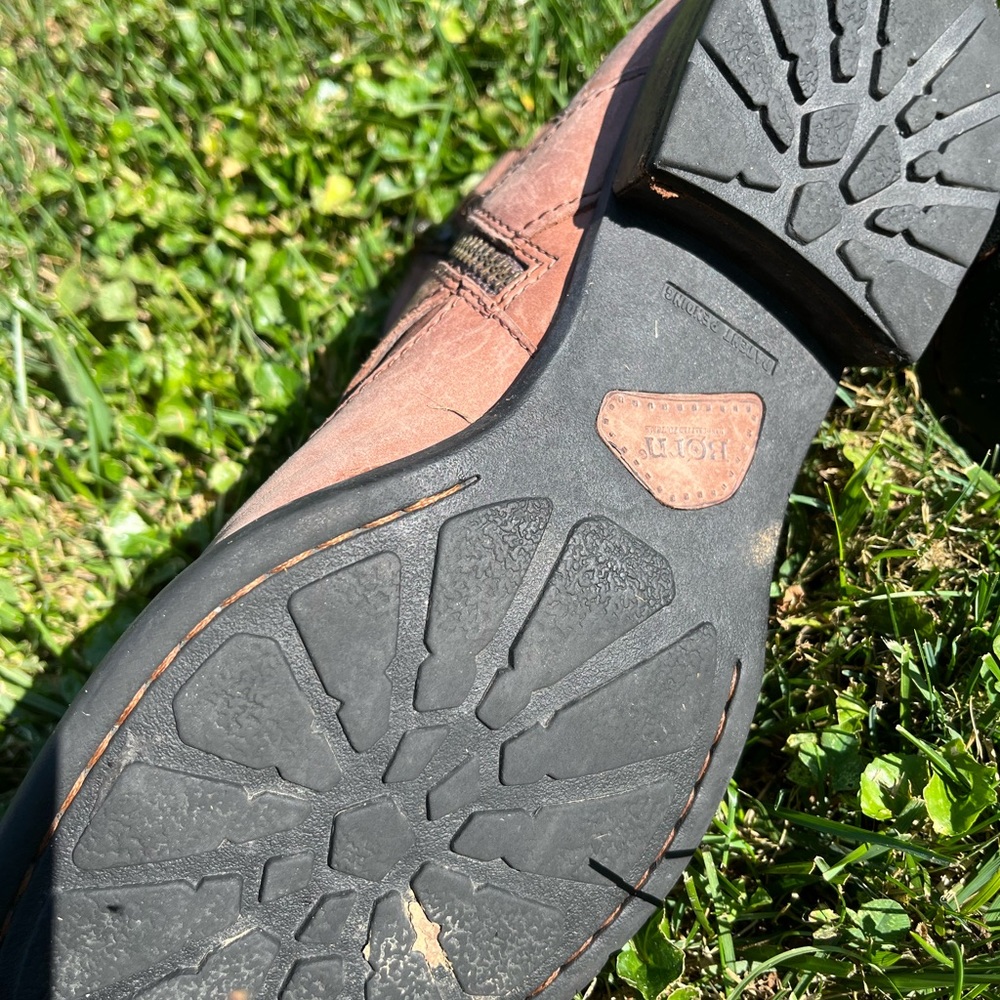 Born Leather Boots. 8 - Picture 6 of 11